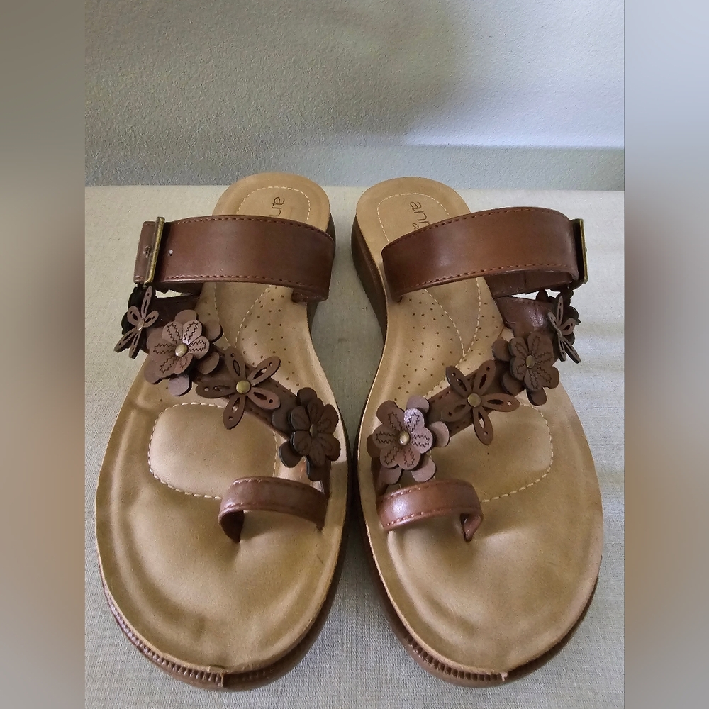 Brown floral sandals